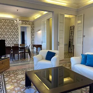 seaview-valletta-apartment.qawrahotelsmalta.org/