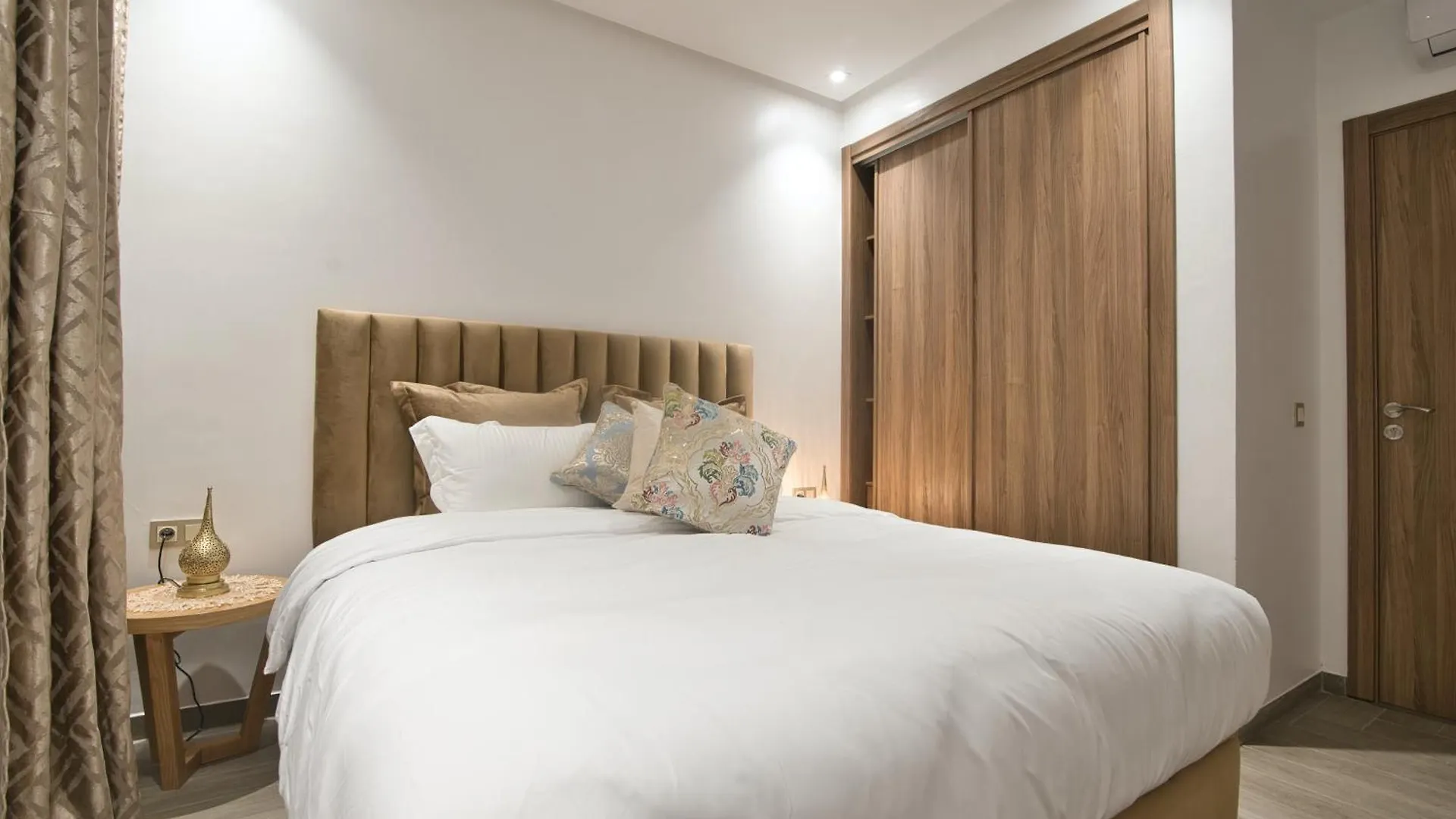 New Sea Front Apartment 135Mq With Unlimited Wi-Fi Agadir 0*,  Marrocos